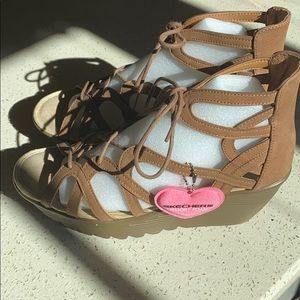 Sketchers Memory Foam Lace Sandal